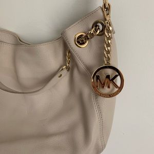 Michael Kors Crossbody Purse (w/ Handle)